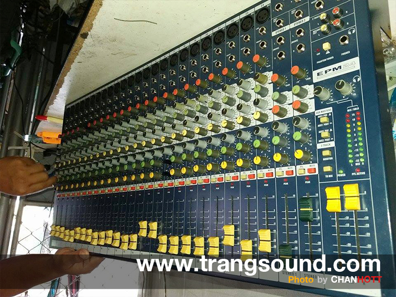 Soundcraft EPM24 1